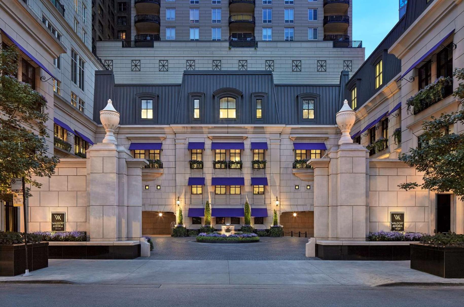 Hôtel Waldorf Astoria Chicago Extérieur photo